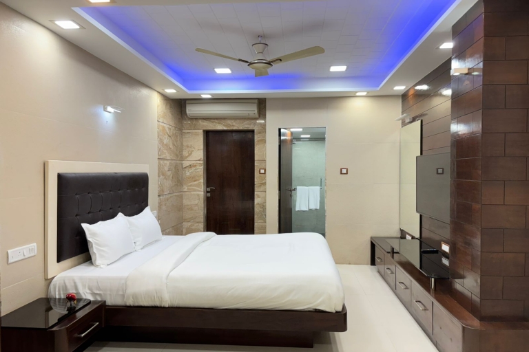 Wind Chimes 3BHK Apartment with Common Pool -Calangute